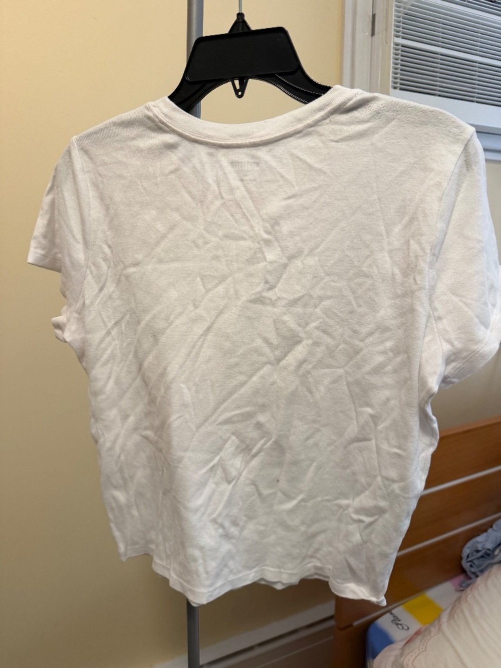 Hollister Cotton Crew Baby Tee XL X-LARGE White - Picture 3 of 5